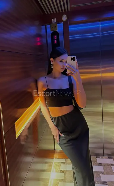 Adelina — Ümraniye, İstanbul Escort