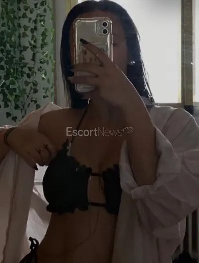 Burcu — Beşiktaş, İstanbul Escort — fotoğraf 4