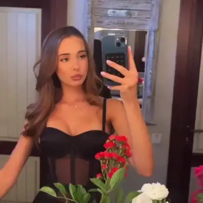 Adelina — Ümraniye, İstanbul Escort — video 5