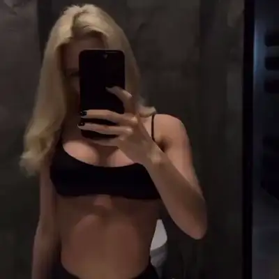 Reina — Beşiktaş, İstanbul Escort — video 3